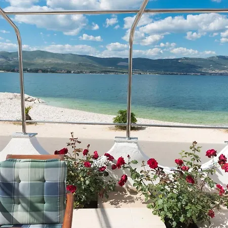 Marin,seaview,terrace With Massage Hot Tube,grill Place,parking Trogir