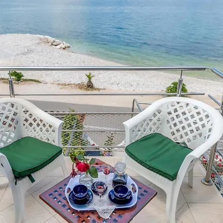 Marin,seaview,terrace Massage Hot Tube,grill Place,parking Apartament Trogir