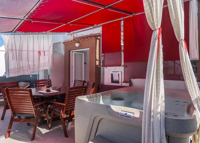 Appartement Marin,seaview,terrace With Massage Hot Tube,grill Place,parking