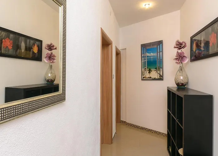 Appartement Marin,seaview,terrace With Massage Hot Tube,grill Place,parking *